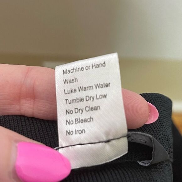 𝅺MING Wang Knit Below the Knee Straight Skirt Black Petite S - Picture 5 of 6